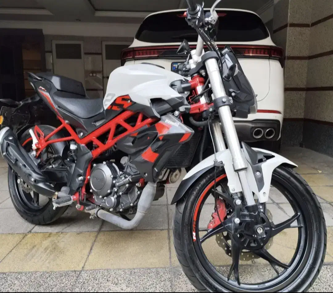 بنلی 250تک|موتورسیکلت|زنجان, |دیوار