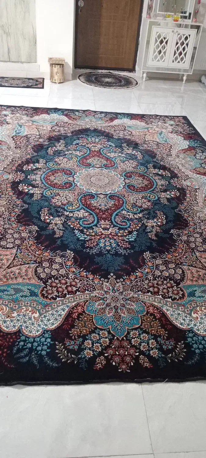 فرش|فرش|رباط‌کریم, نصیرشهر|دیوار