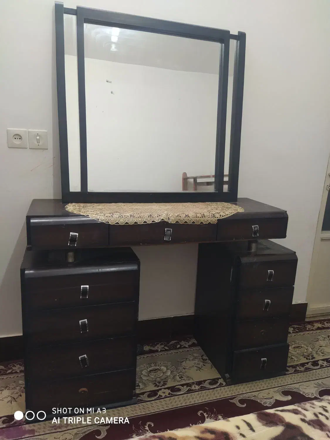 مبلمان و میز آرایش|مبلمان خانگی و میز عسلی|آران و بیدگل, |دیوار