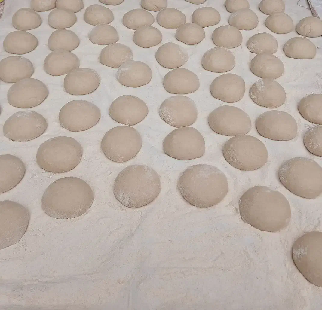 نون محلی|خوردنی و آشامیدنی|مسجد سلیمان, |دیوار