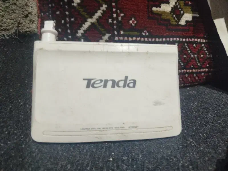 یک عدد مودم Tenda|مودم و تجهیزات شبکه|گنبد کاووس, |دیوار