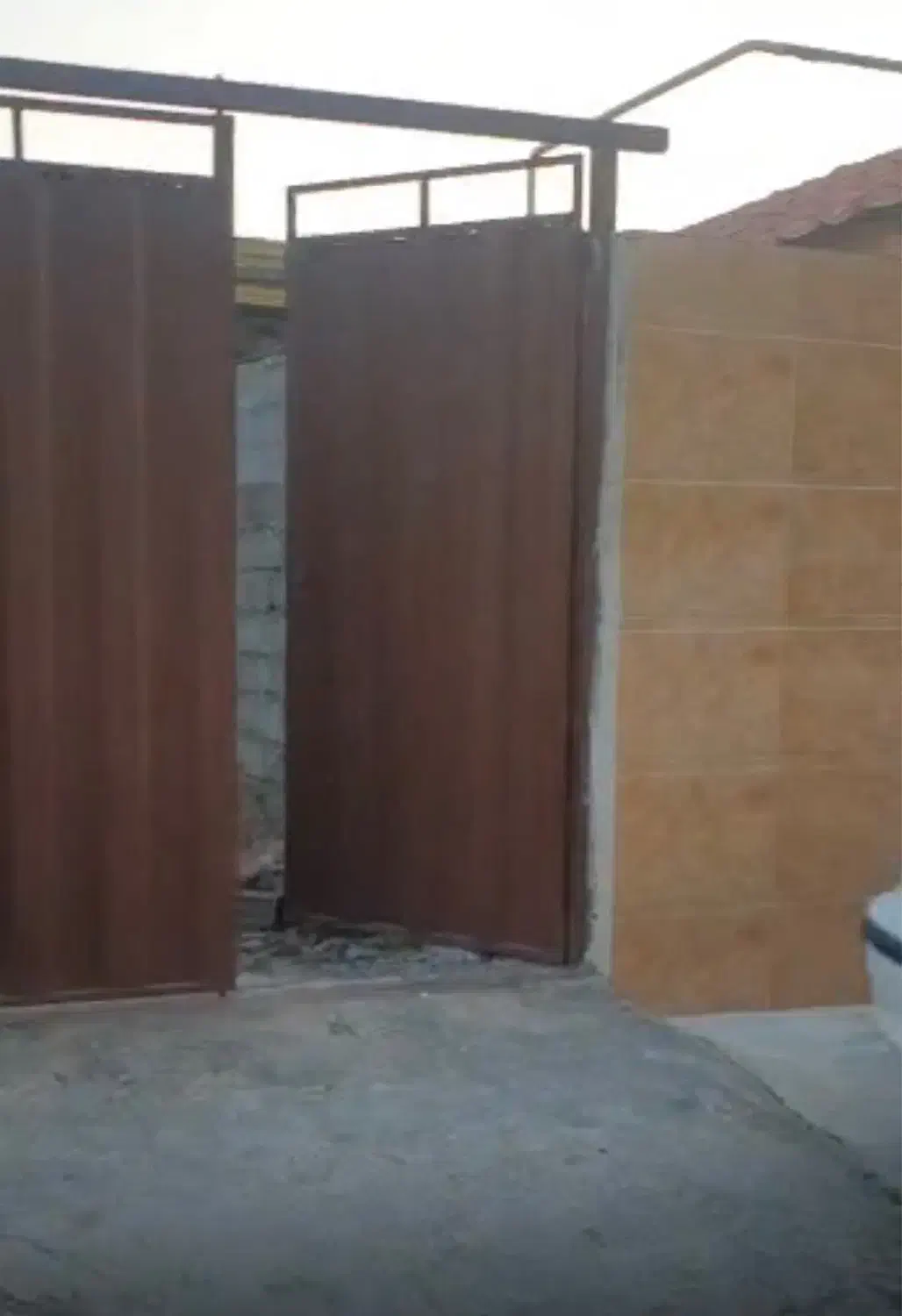 زمین داخل بافت .چهاردیواری|فروش زمین و ملک کلنگی|سرخرود, |دیوار