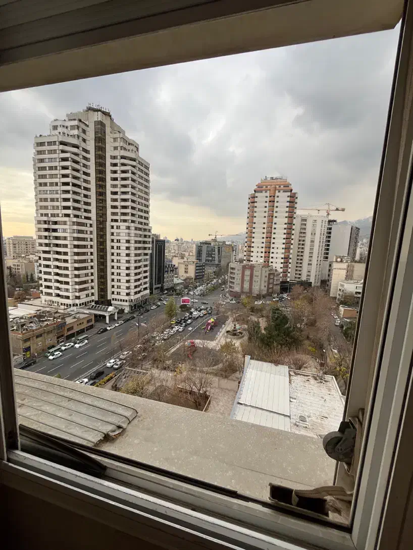 فرمانیه ۳۵۰ متر ۴خواب تاپ لوکیشن فول امکانات