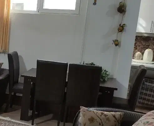 میزناهاری خوری شیک|میز و صندلی غذاخوری|صدرا-فارس, فاز ۱|دیوار