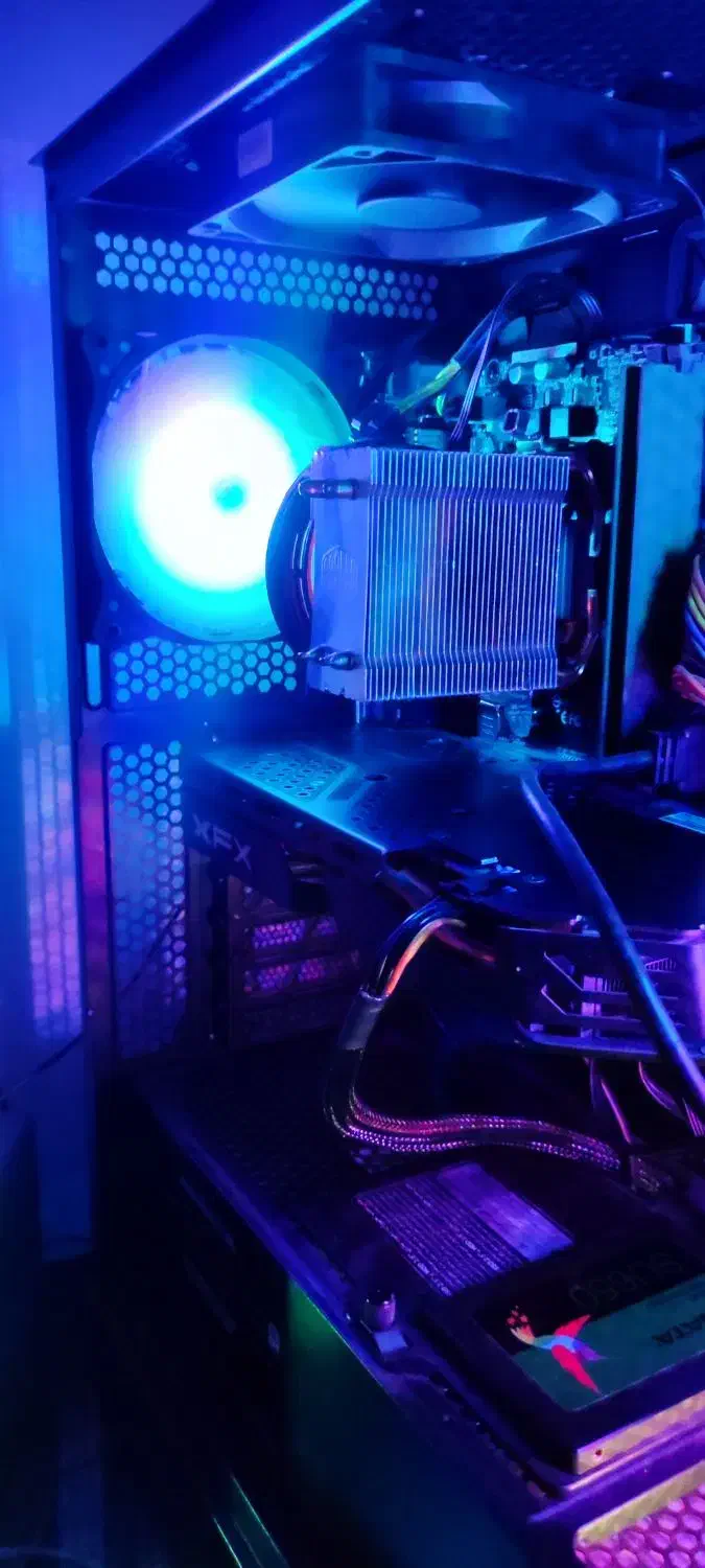 کیس ..گیمینگ.|رایانه رومیزی|شیراز, شهرک والفجر|دیوار