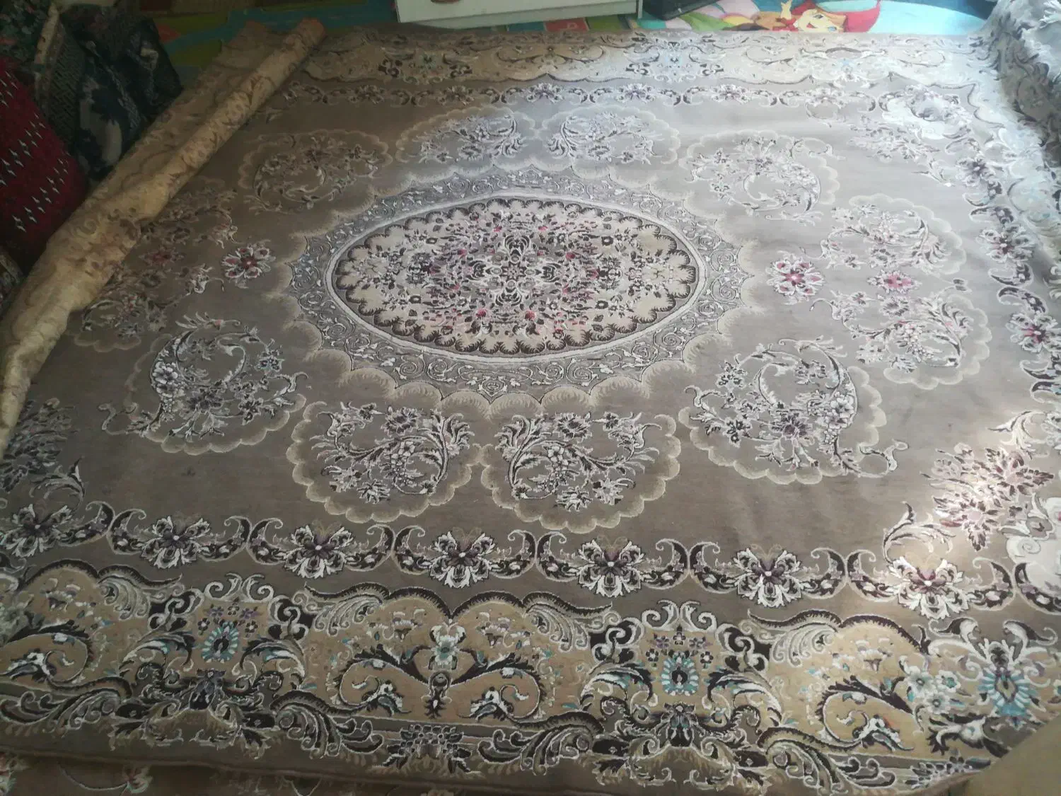 قالی3*4|فرش|مشهد, کوی دروی|دیوار