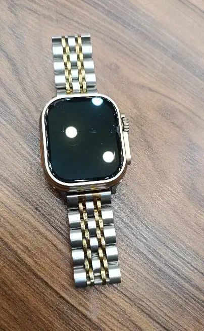 ساعت هوشمند|ساعت|رباطکریم, رباطکریم|دیوار