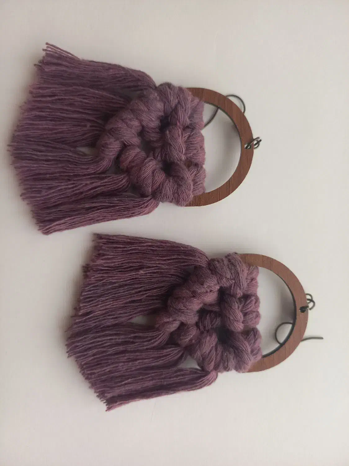 گوشواره مکرومه|بدلیجات|شیراز, درکی|دیوار