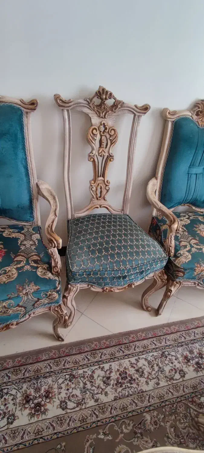 مبل مبلمان چوبی سلطنتی میز ناهار خوری|مبلمان خانگی و میز عسلی|اصفهان, جلالیه|دیوار