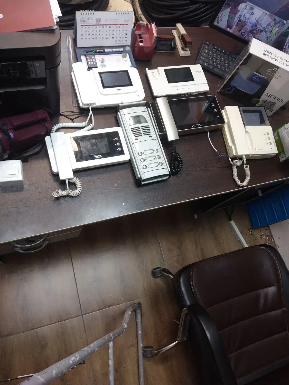 نصب و تعمیرات تخصصی انواع ایفون تصویری،|خدمات پیشه و مهارت|کرمان, |دیوار