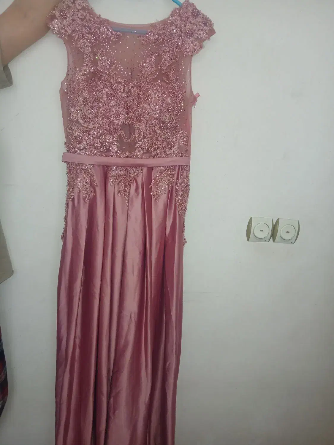 لباس مجلسی|لباس|اردبیل, |دیوار