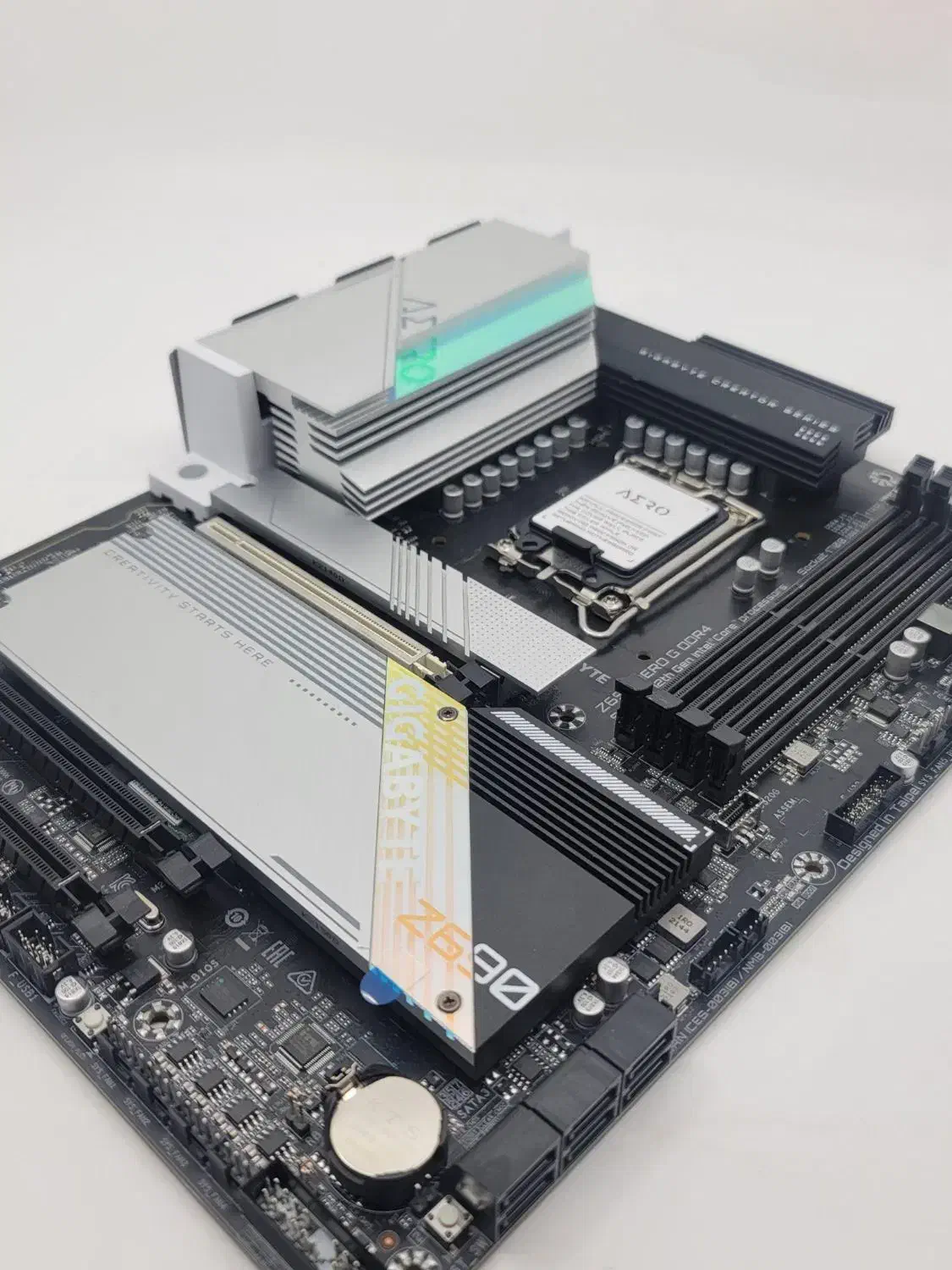 مادربرد Gigabyte Z690 Aero G DDR4 Wifi + رم 32گیگ|قطعات و لوازم جانبی رایانه|رشت, بلوار گیلان|دیوار