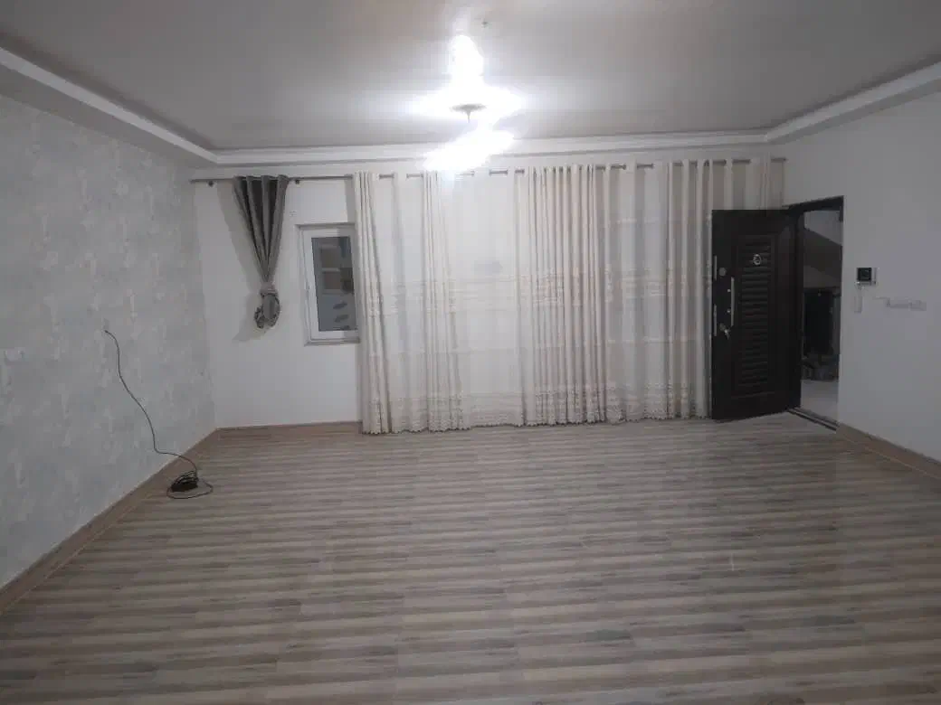 آپارتمان طبقه اول دو خواب خیابان هیرمند|اجارهٔ آپارتمان|زابل, |دیوار