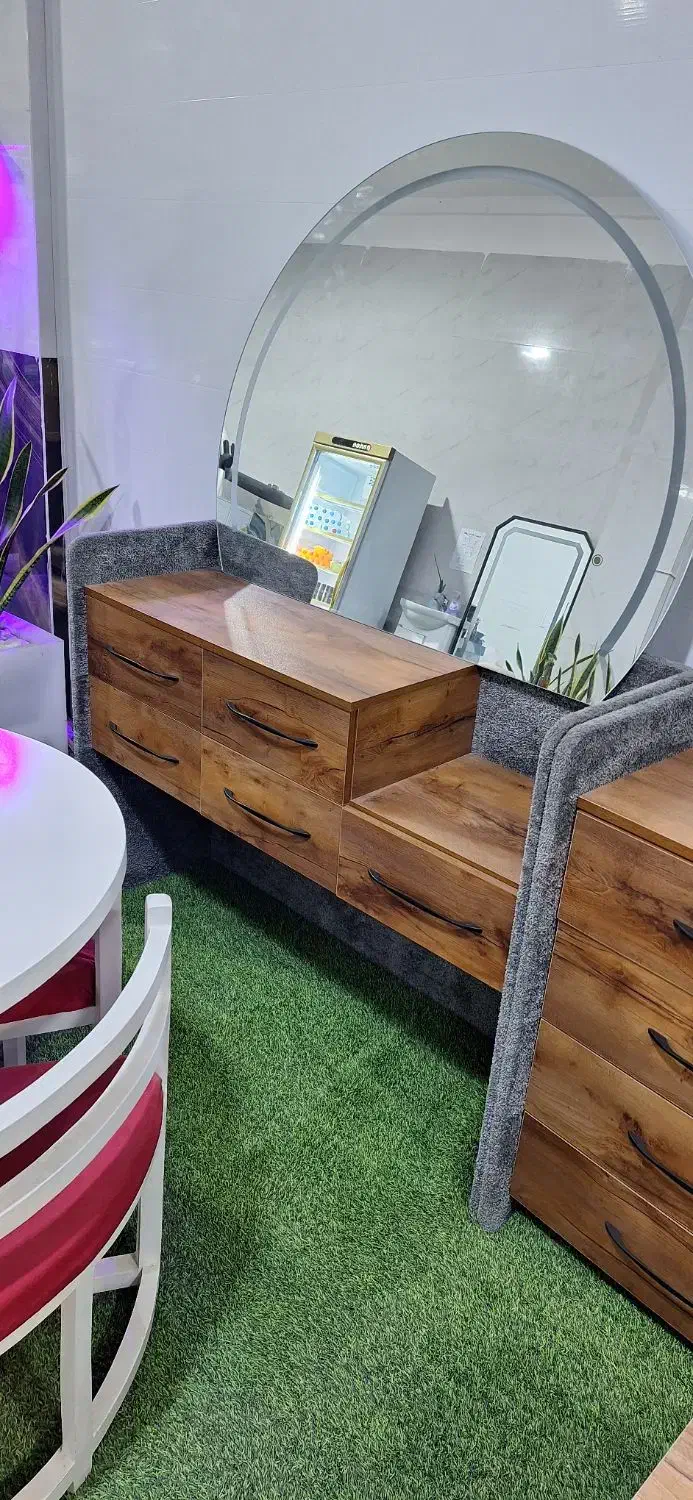 تعدادی صنایع چوبی|جاکفشی، کمد، دراور|میناب, |دیوار