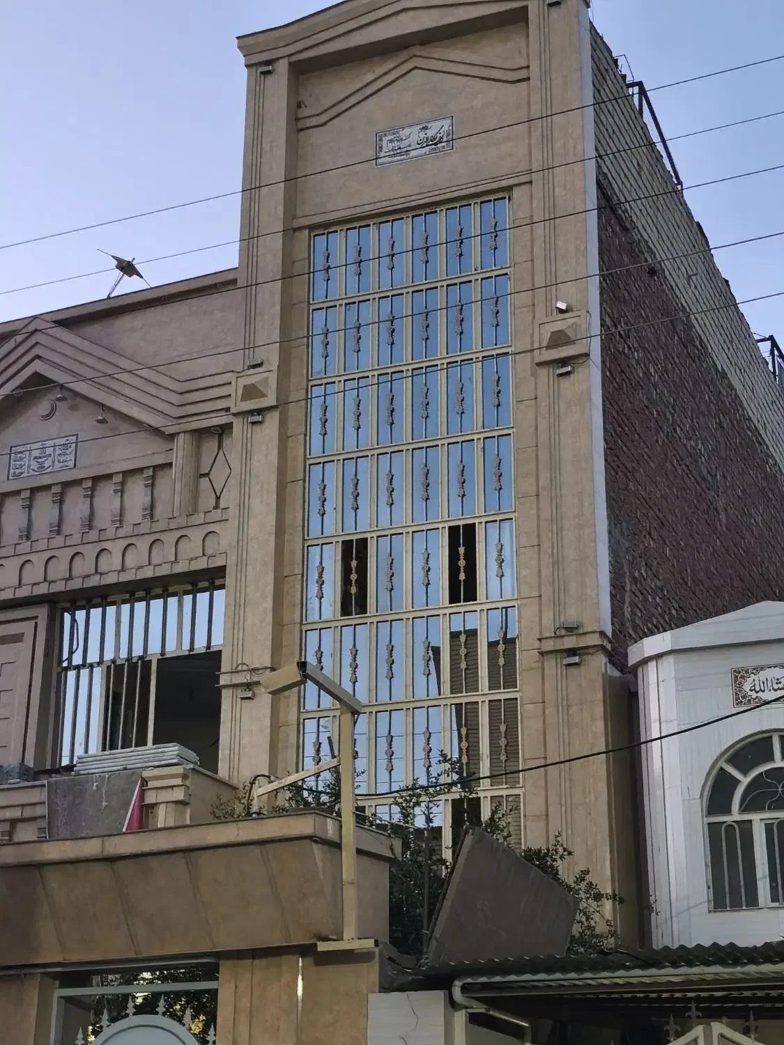 شیشه بری|خدمات پیشه و مهارت|زاهدان, |دیوار