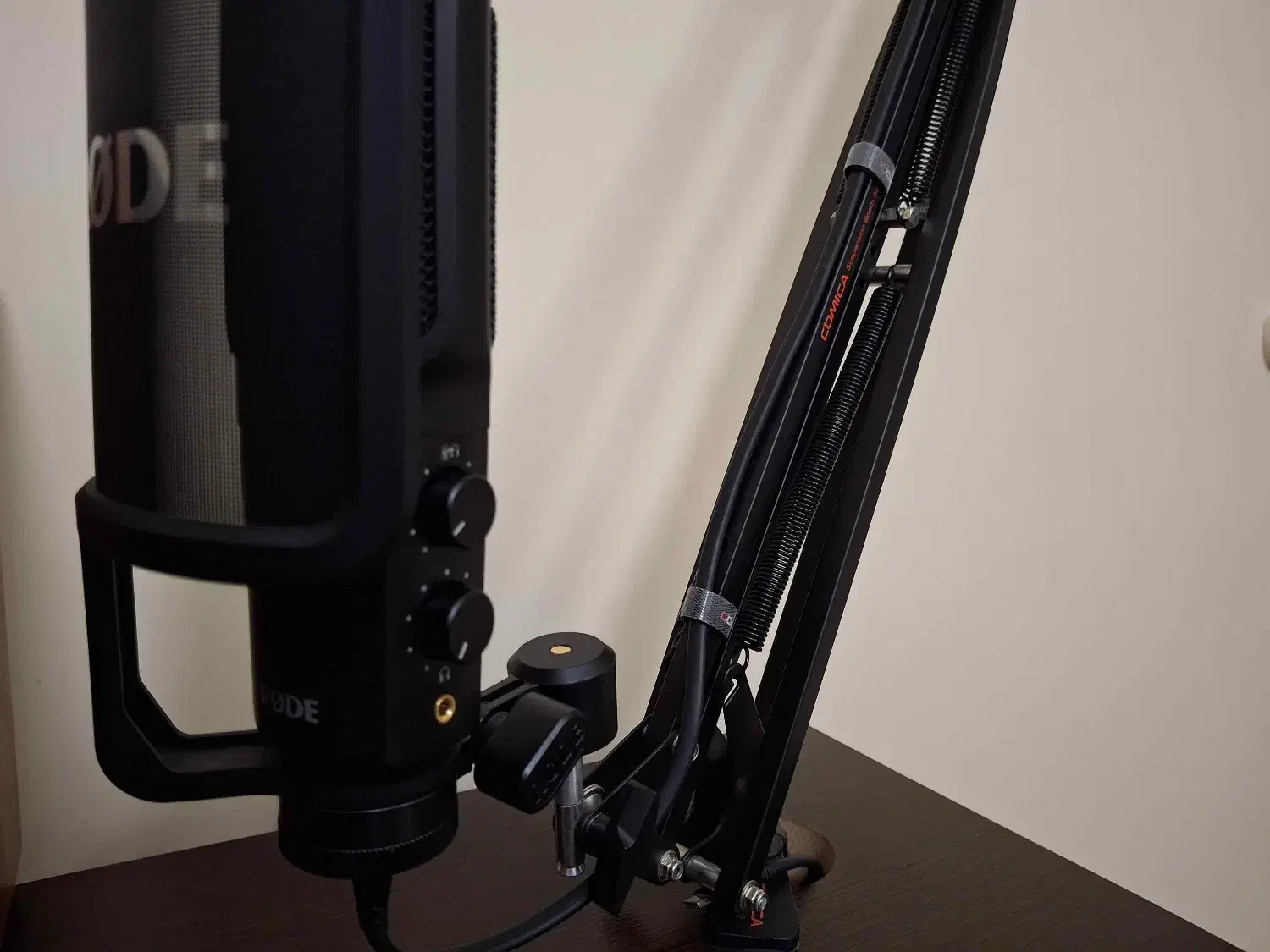 میکروفن رومیزی رود مدل NT-USB Plus|صوتی و تصویری|رشت, چله خانه|دیوار