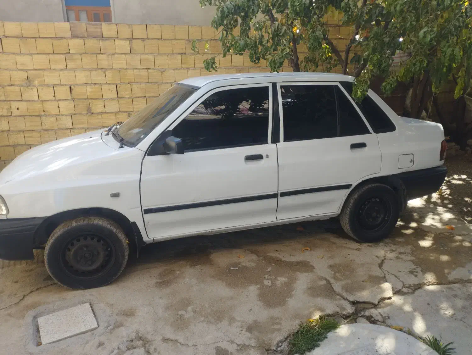 فروش پراید مدل 84ومعاوضه با 405تصادفی|خودرو سواری و وانت|یاسوج, |دیوار