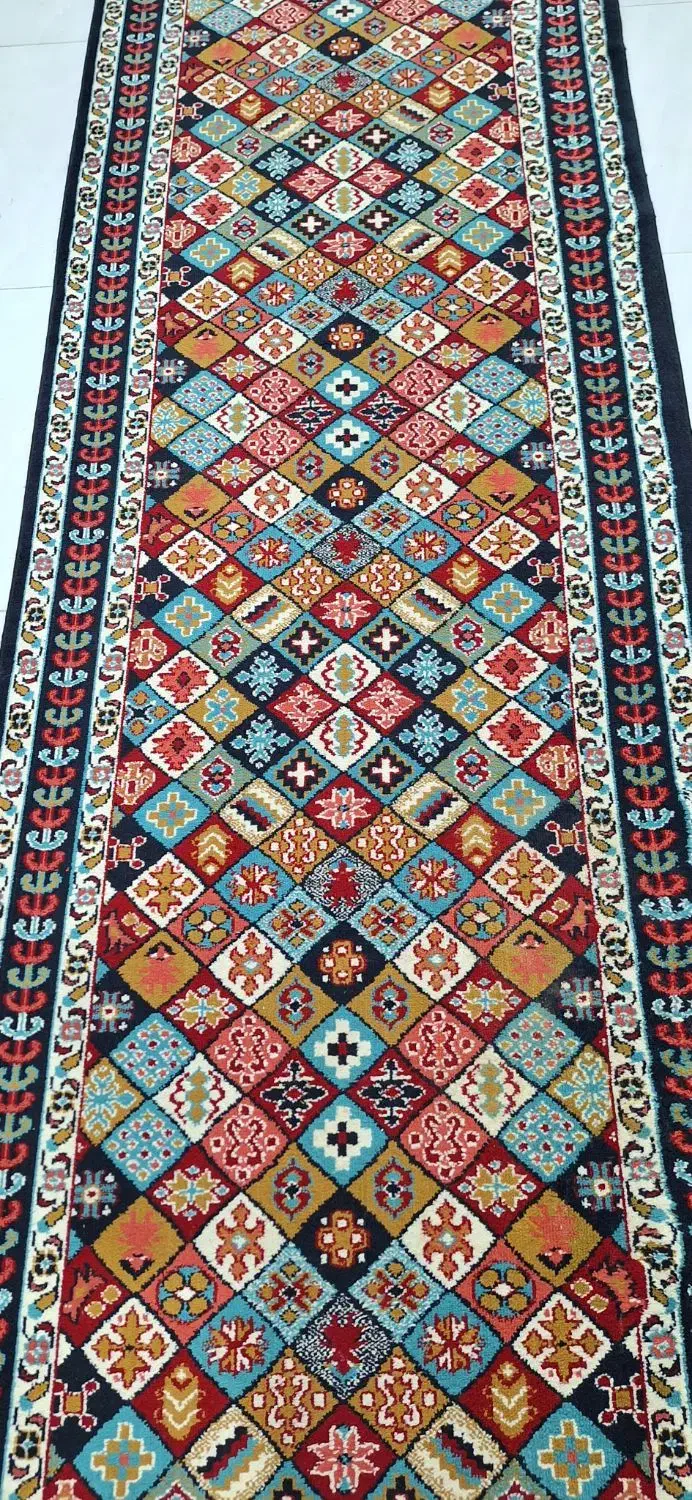 *فرش سالم ۷ متری*|فرش|همدان, |دیوار