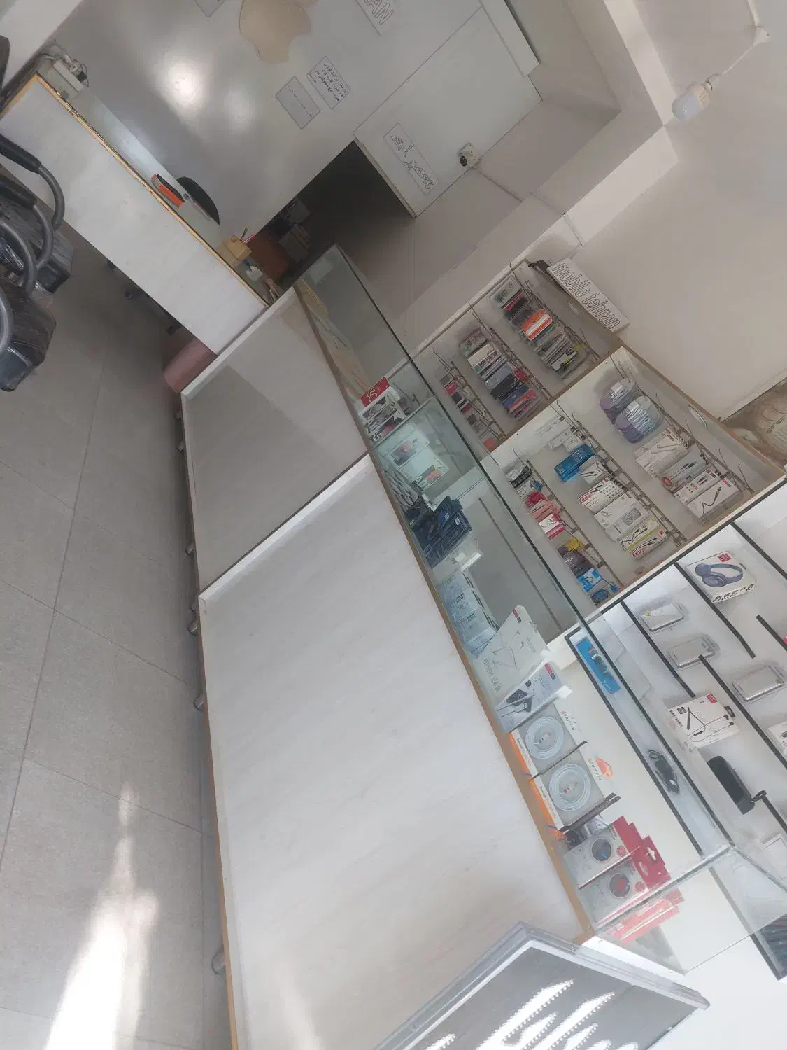 دکور اماده ویترین و تخته رگال|فروشگاه و مغازه|بم, |دیوار