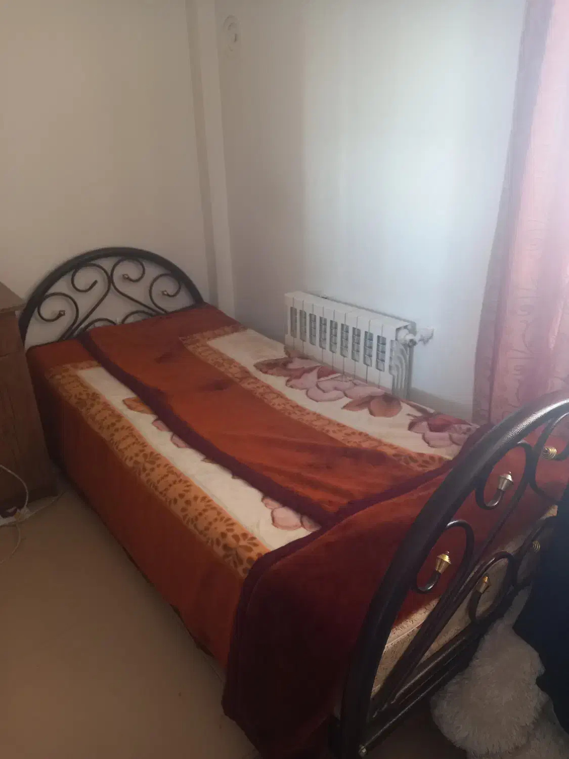 تخت دو طبقه|تخت و سرویس خواب|تهران, پرواز|دیوار