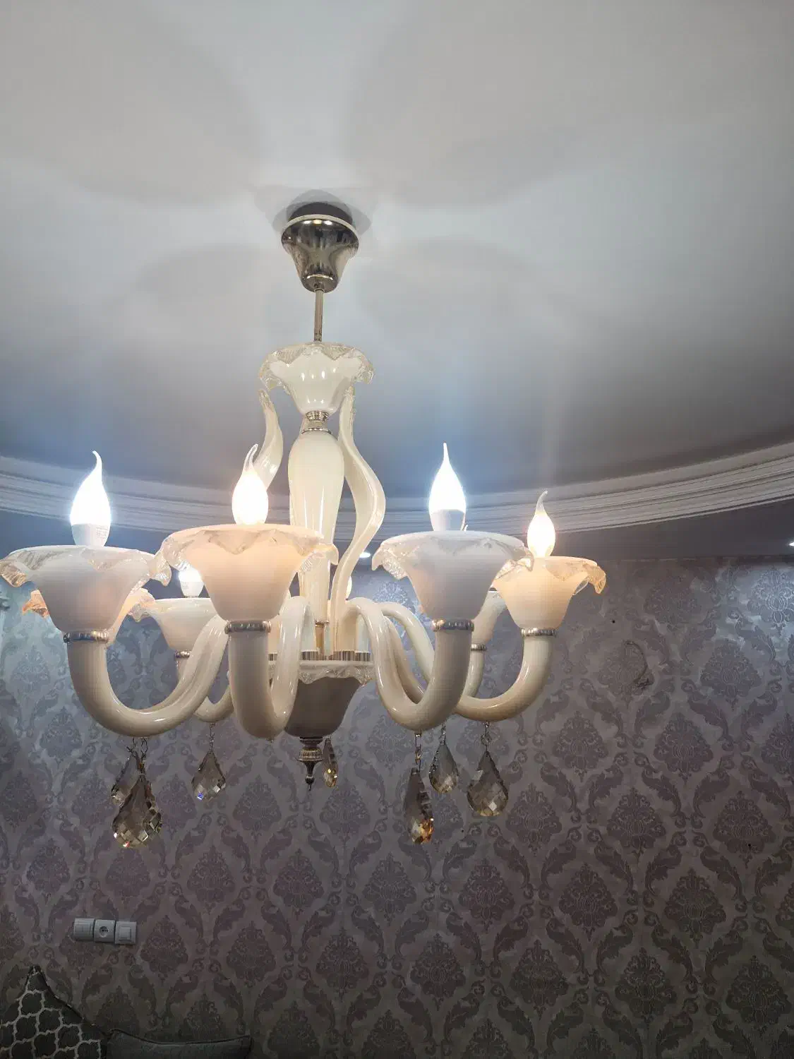 لوستر کریستال خارجی ۸ شعله|لوستر و چراغ آویز|ری, صفاییه (چشمه علی)|دیوار