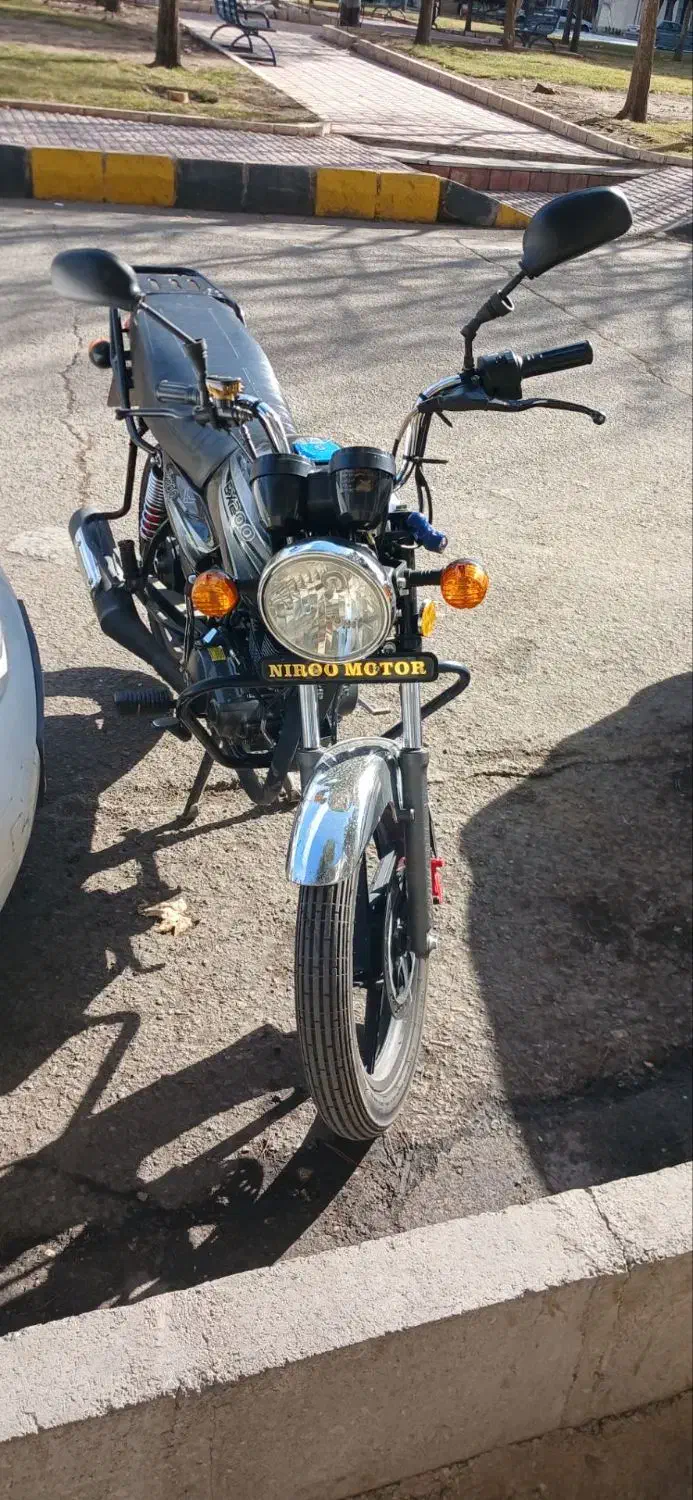 موتورBX200 نیرو موتور|موتورسیکلت|اندیشه, اندیشه فاز ۳|دیوار