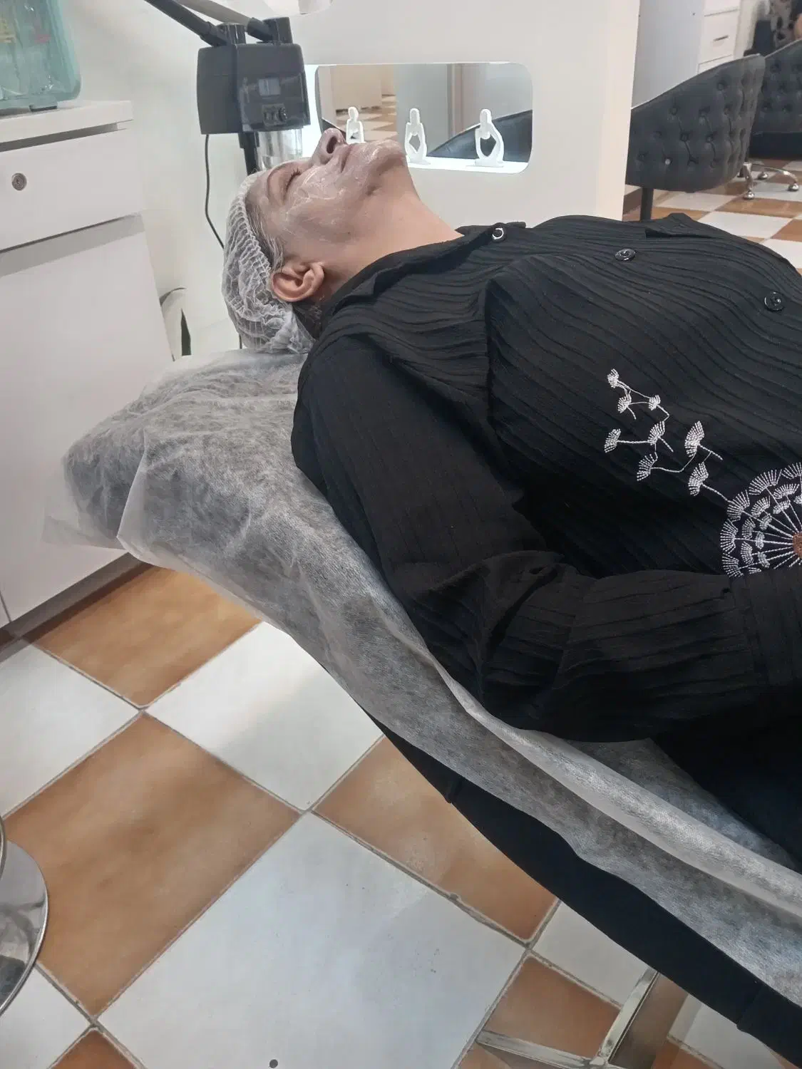 مدل فیشیال و پاکسازی|خدمات آرایشگری و زیبایی|تربتحیدریه, کاشانی|دیوار