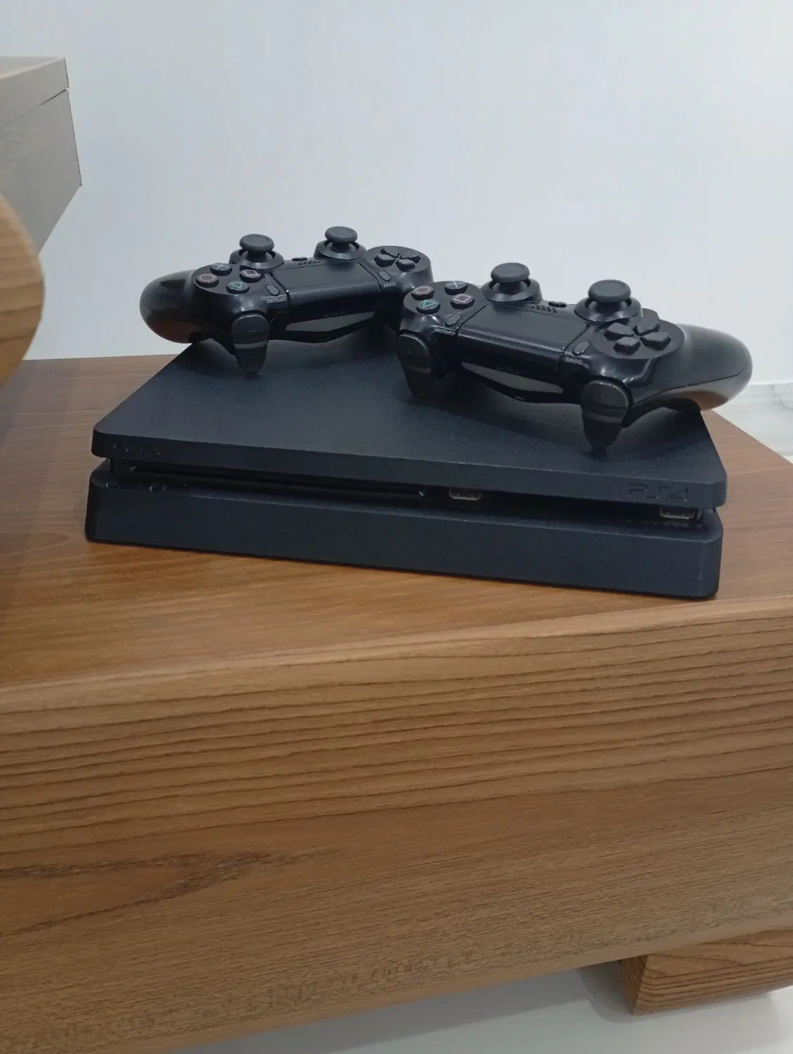 PS4 slim 1T|کنسول، بازی ویدئویی و آنلاین|دورود, |دیوار