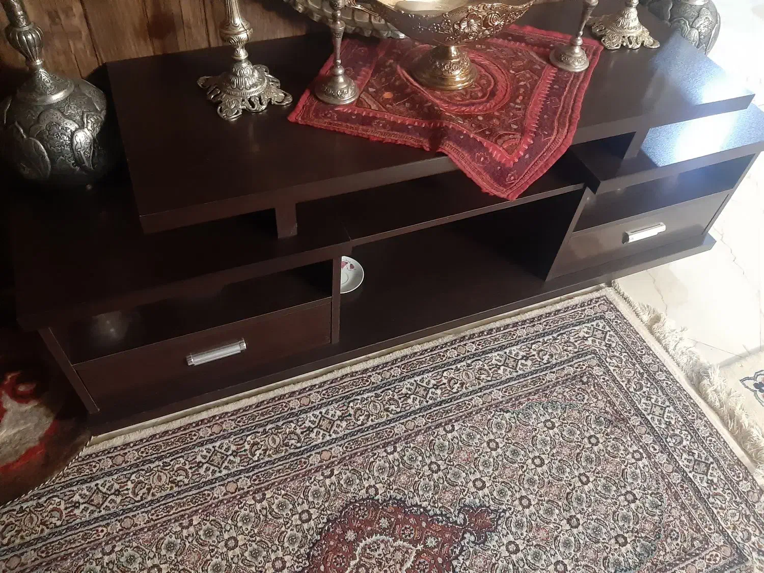 میز تلوزیون در حد نو|میز تلویزیون|طرقبه, |دیوار