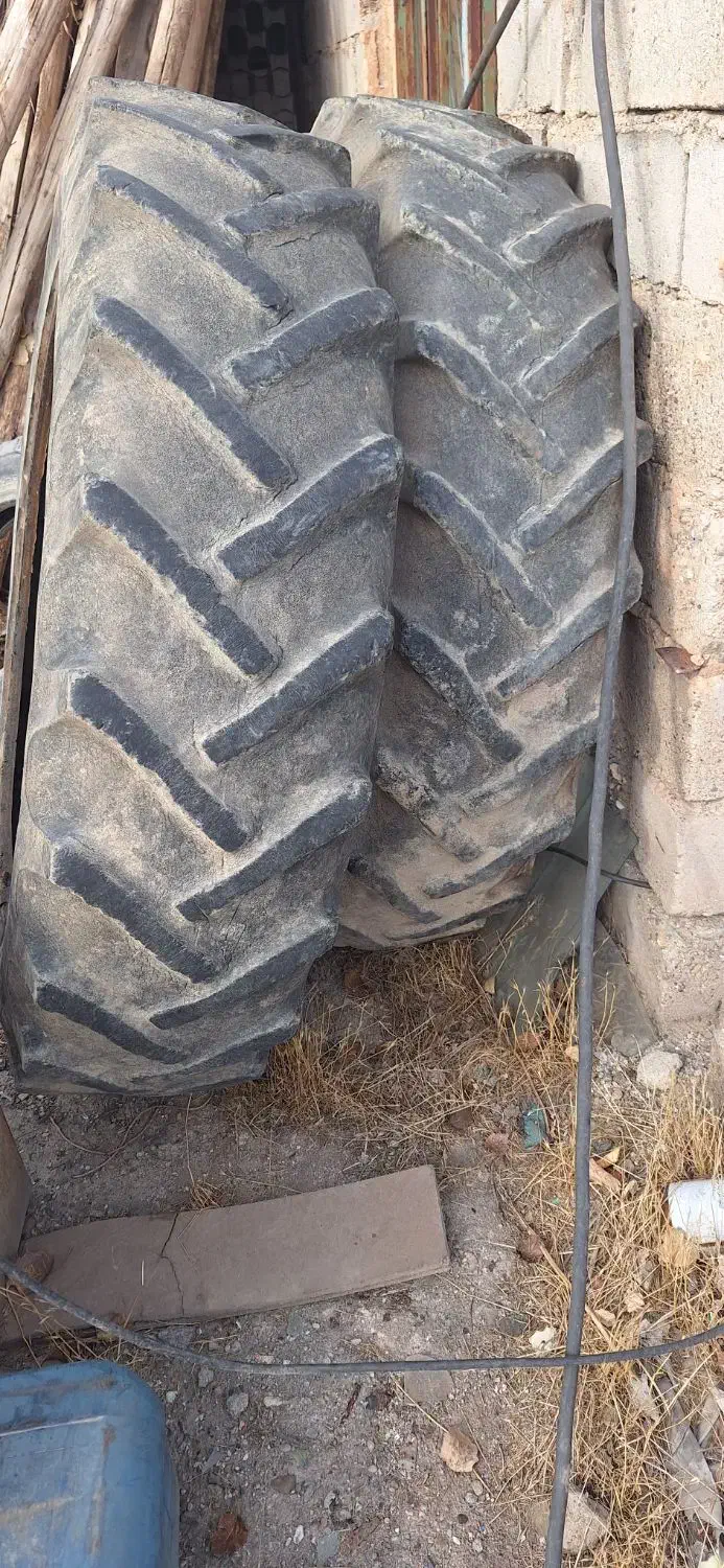 ۲حلقه لاستیک رومانی|خودرو سنگین|میاندوآب, |دیوار