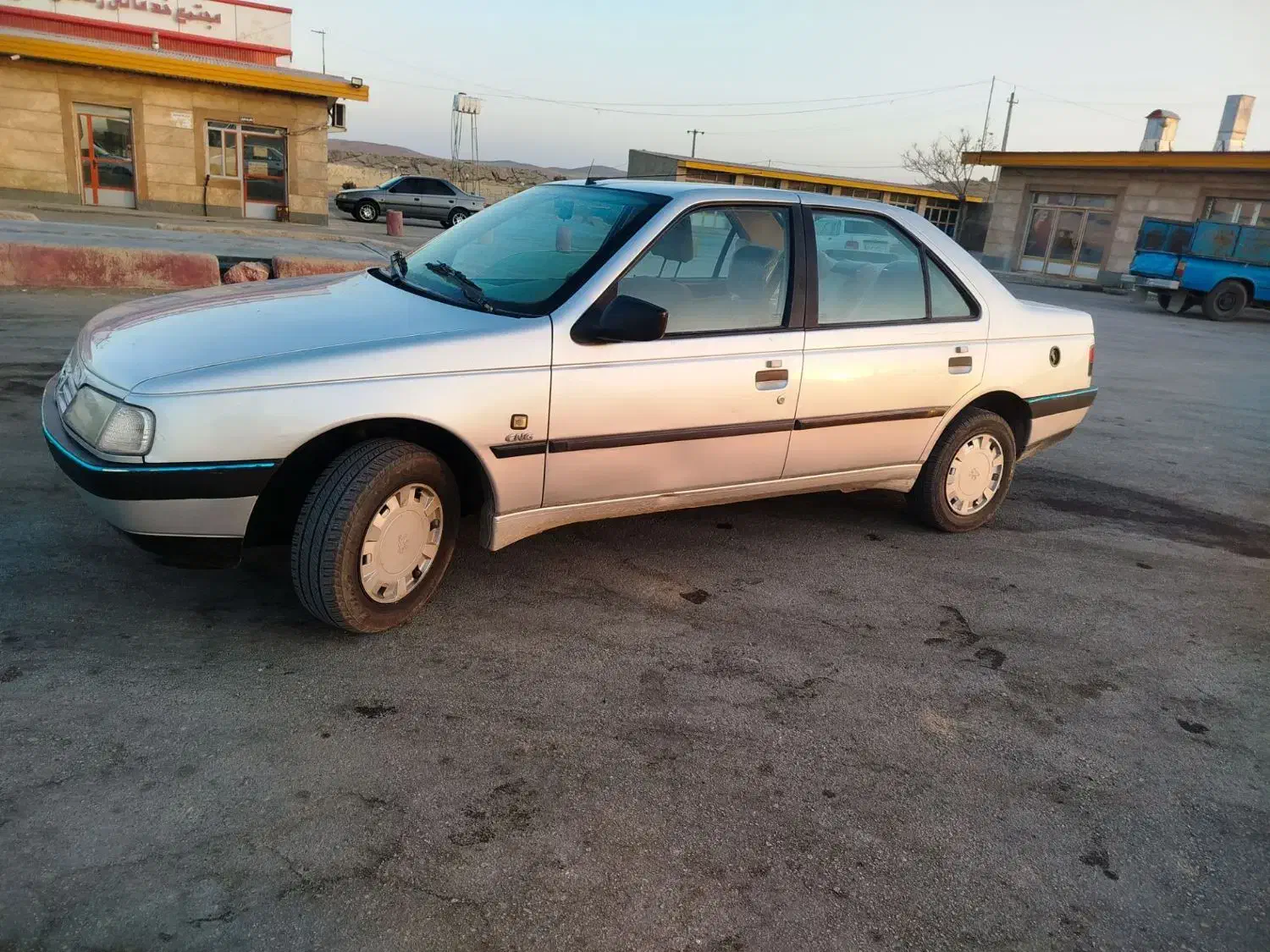 پژو ۴۰۵ دوگانه کارخانه مدل ۹۸|خودرو سواری و وانت|شاهنجرین, |دیوار