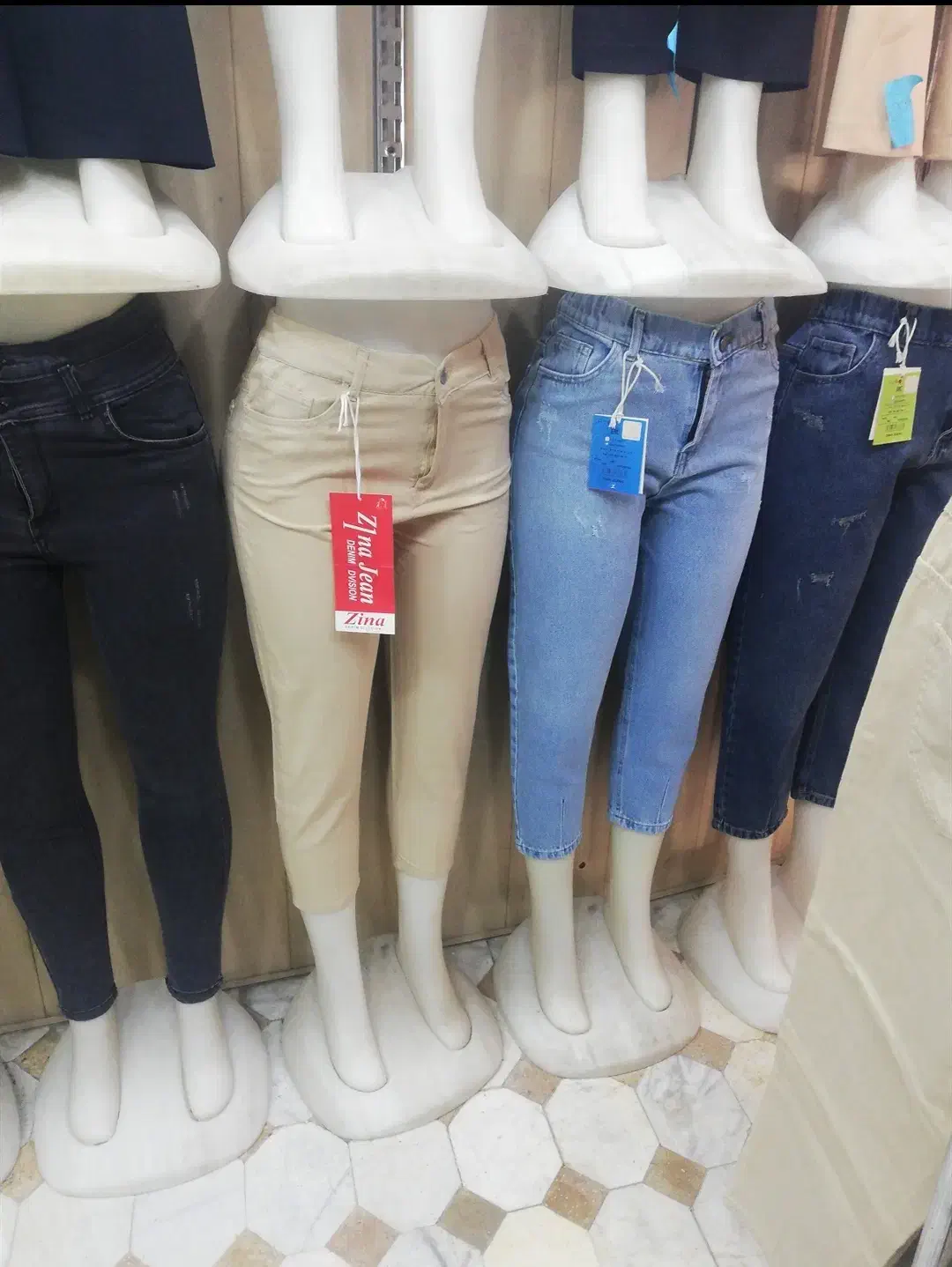 فروش کلیه وسایل لباس فروشی|فروشگاه و مغازه|مرودشت, ابوذر شمالی‎|دیوار