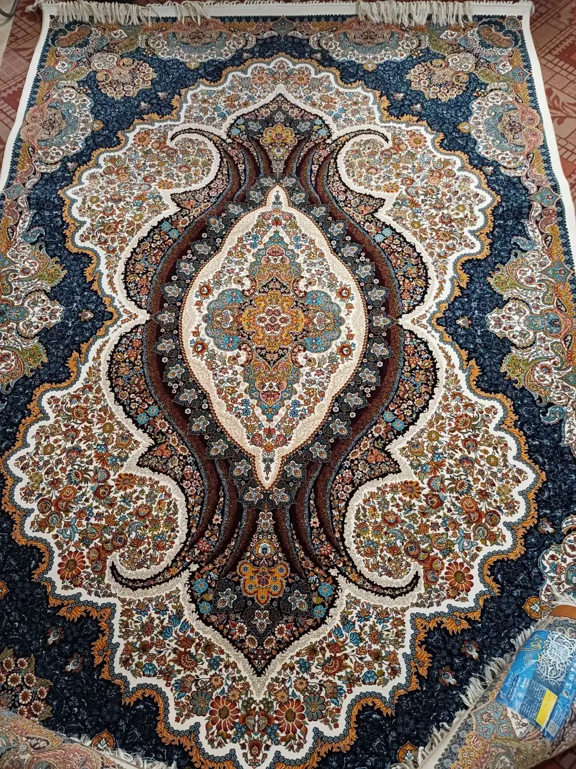 فرش ۶متری ۱۰۰۰شانه.نو نو استفاده نشده|فرش|قدس, شهرقدس|دیوار