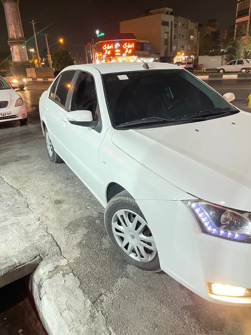 دنا معمولی تیپ دومدل ۹۹|خودرو سواری و وانت|شیراز, درکی|دیوار