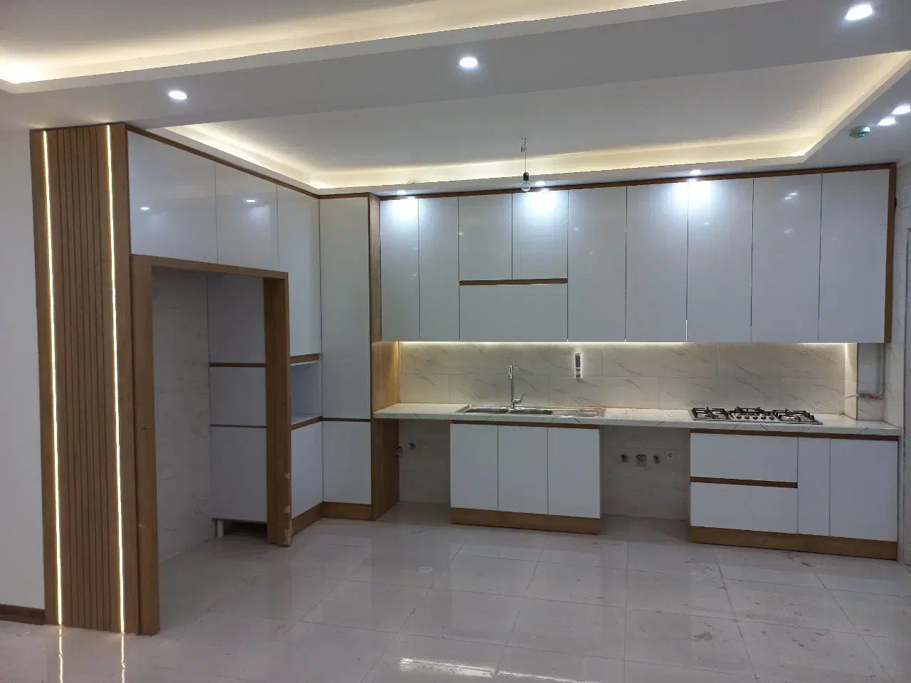 کابینت. کمد دیواری . دکوراسیون داخلی|خدمات پیشه و مهارت|قزوین, |دیوار