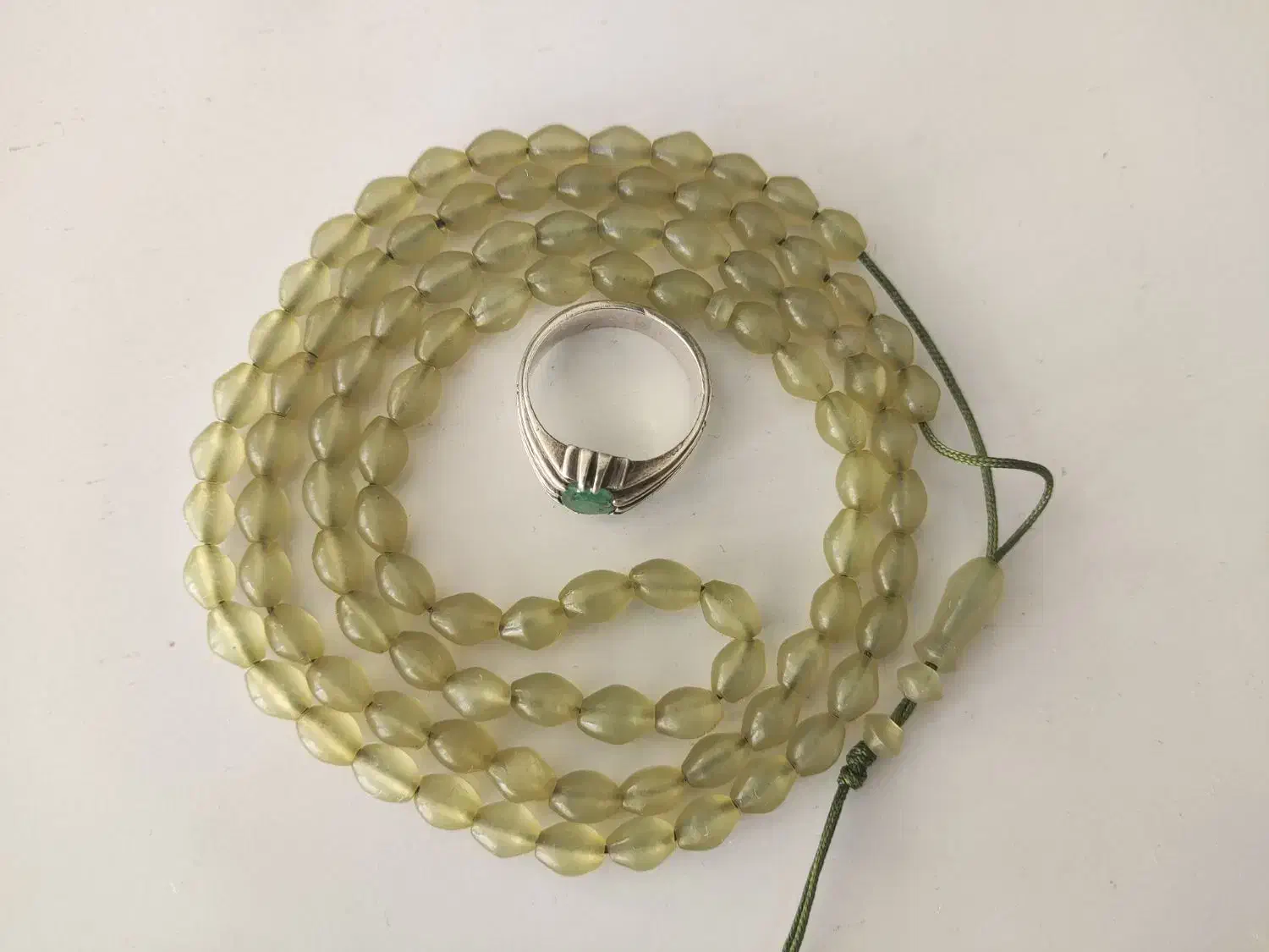 تسبیح|جواهرات|مهاباد (آذربایجان غربی), |دیوار