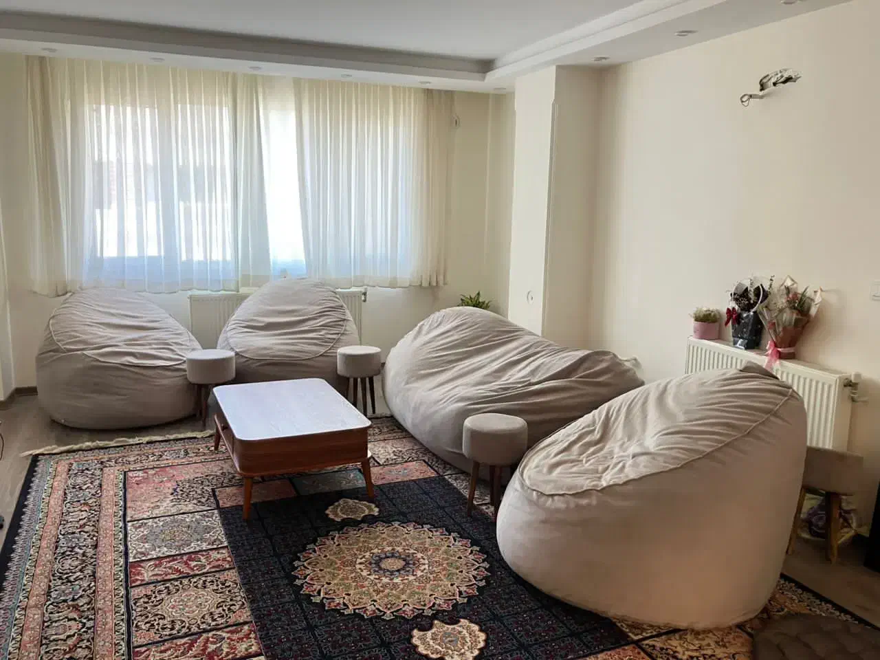 فروش مبل شنی۶نفره درحدنو|مبلمان خانگی و میز عسلی|سعدآباد, |دیوار