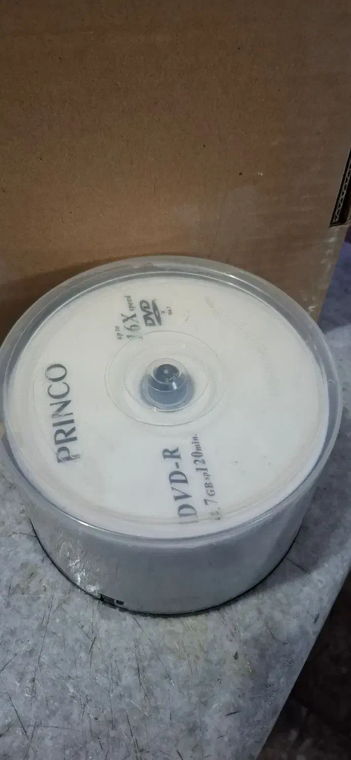 DVD خام|فیلم و موسیقی|ری, اقدسیه|دیوار