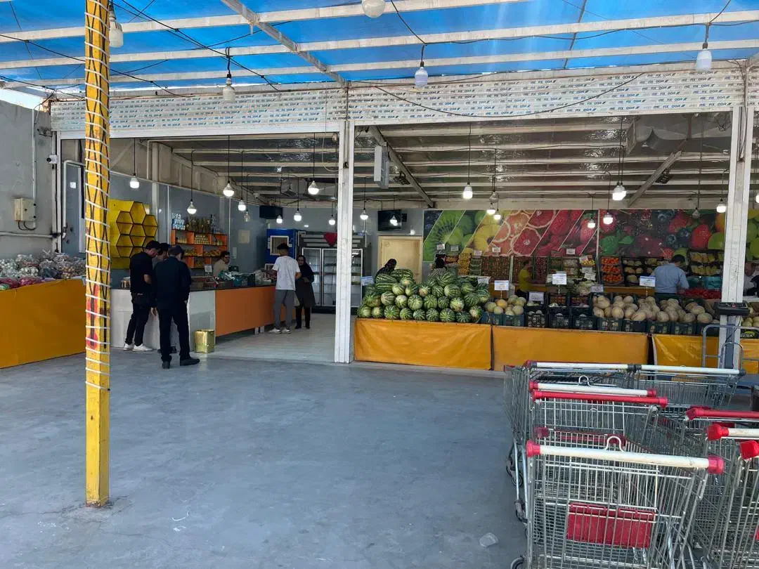 کارگر ساده میوه فروشی|استخدام خدمات فروشگاه و رستوران|یزد, |دیوار