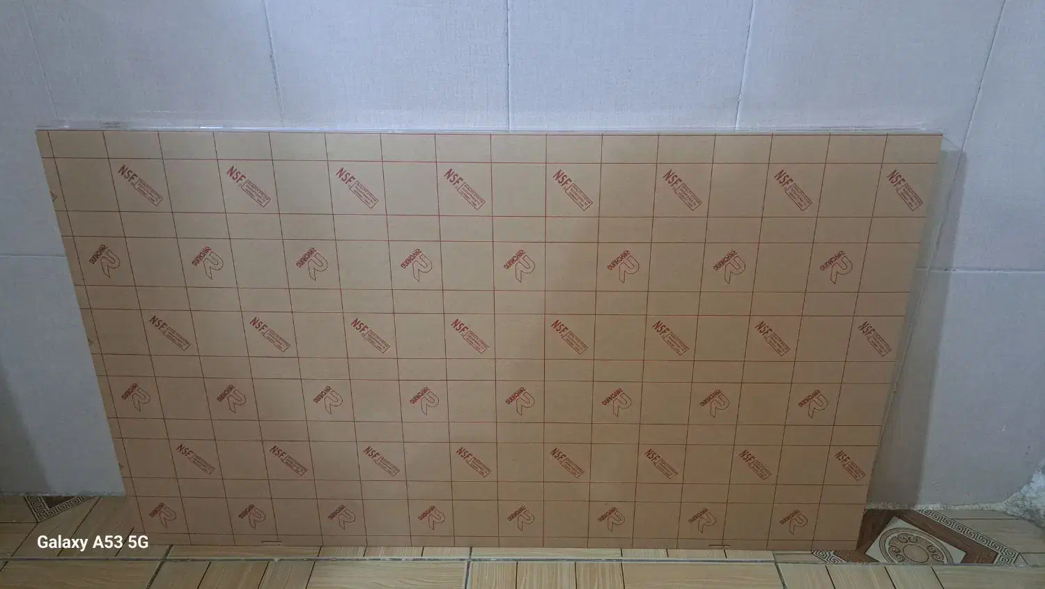 محافظ ال سی دی ۴۲اینچ|تلویزیون و پروژکتور|ساوه, |دیوار