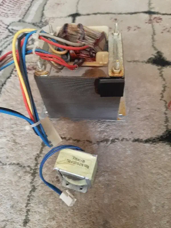 ترانس|قطعات و لوازم جانبی رایانه|مشهد, مشکینی (شهرک غرب)|دیوار