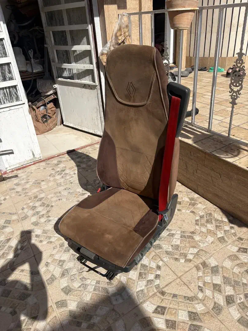 فروش صندلی خودروکشنده|قطعات یدکی و لوازم جانبی|سیرجان, |دیوار