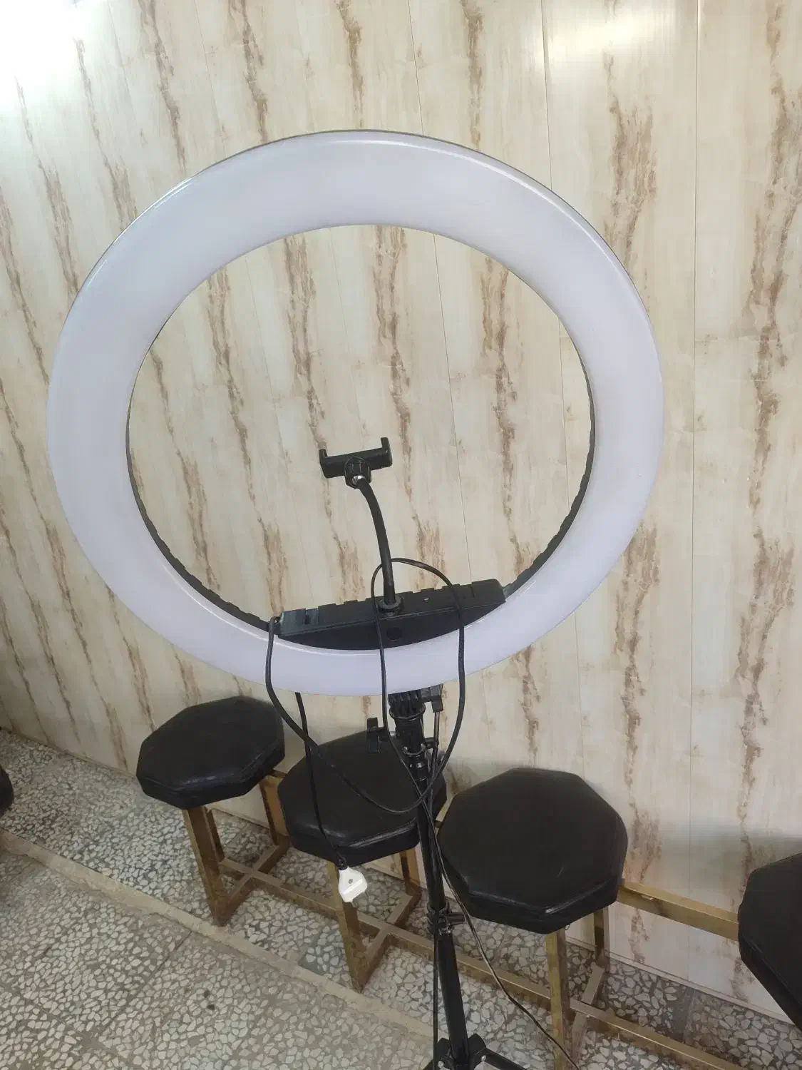 رینگ لایت حرفه ای پایه دار|دوربین عکاسی و فیلمبرداری|کرمانشاه, |دیوار