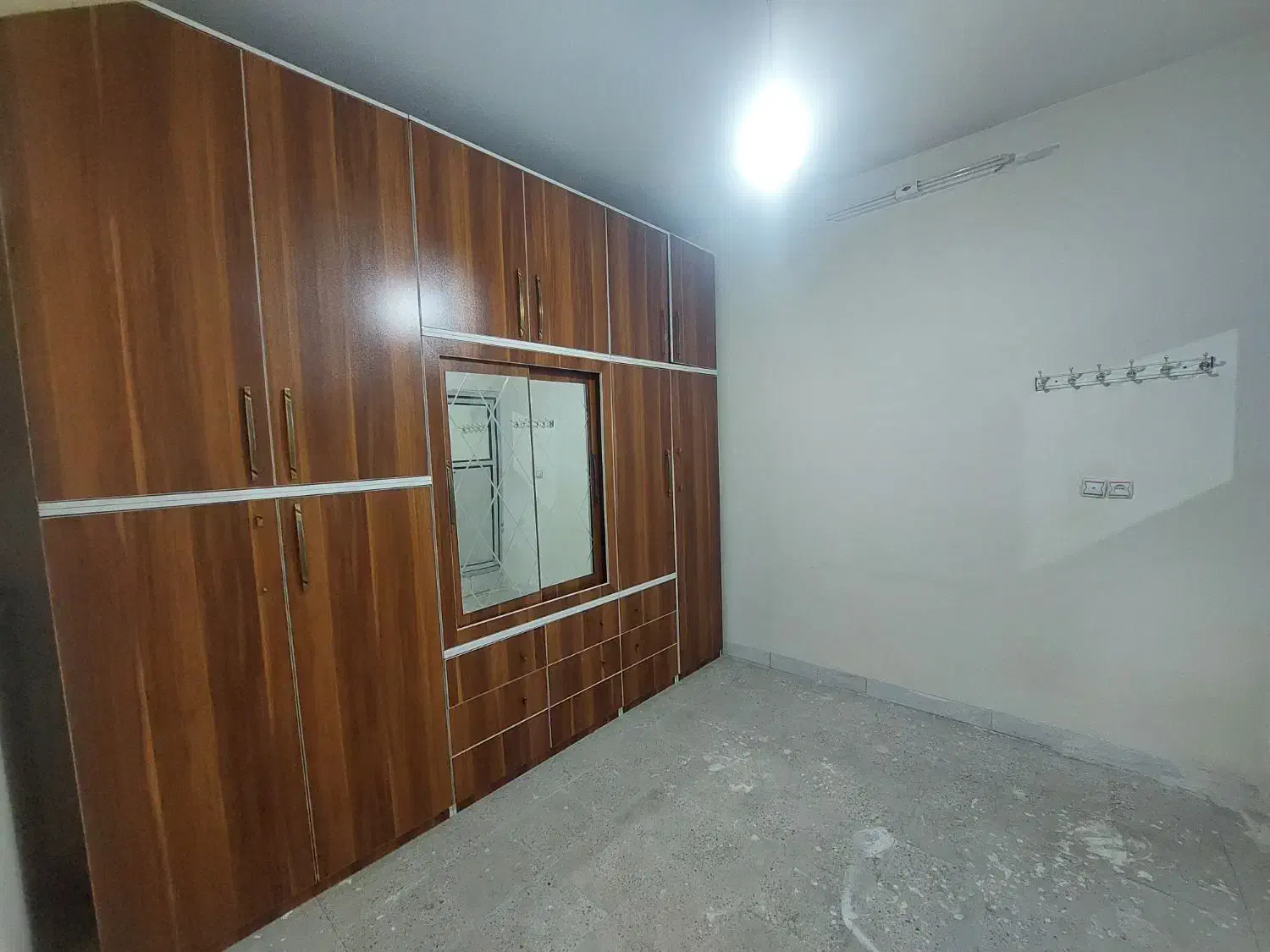 خانه متراژ بالا آماده سکونت در شهرک کارگر|اجارهٔ خانه و ویلا|قرچک, شهرک مهستان|دیوار