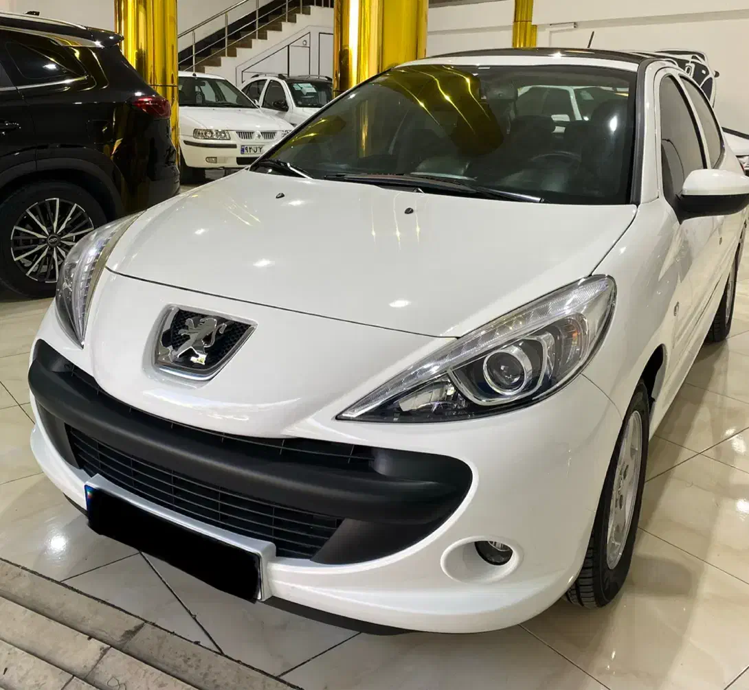 پژو ۲۰۷ پانا اتومات مدل ۱۴۰۳|خودرو سواری و وانت|شیراز, سیلو|دیوار