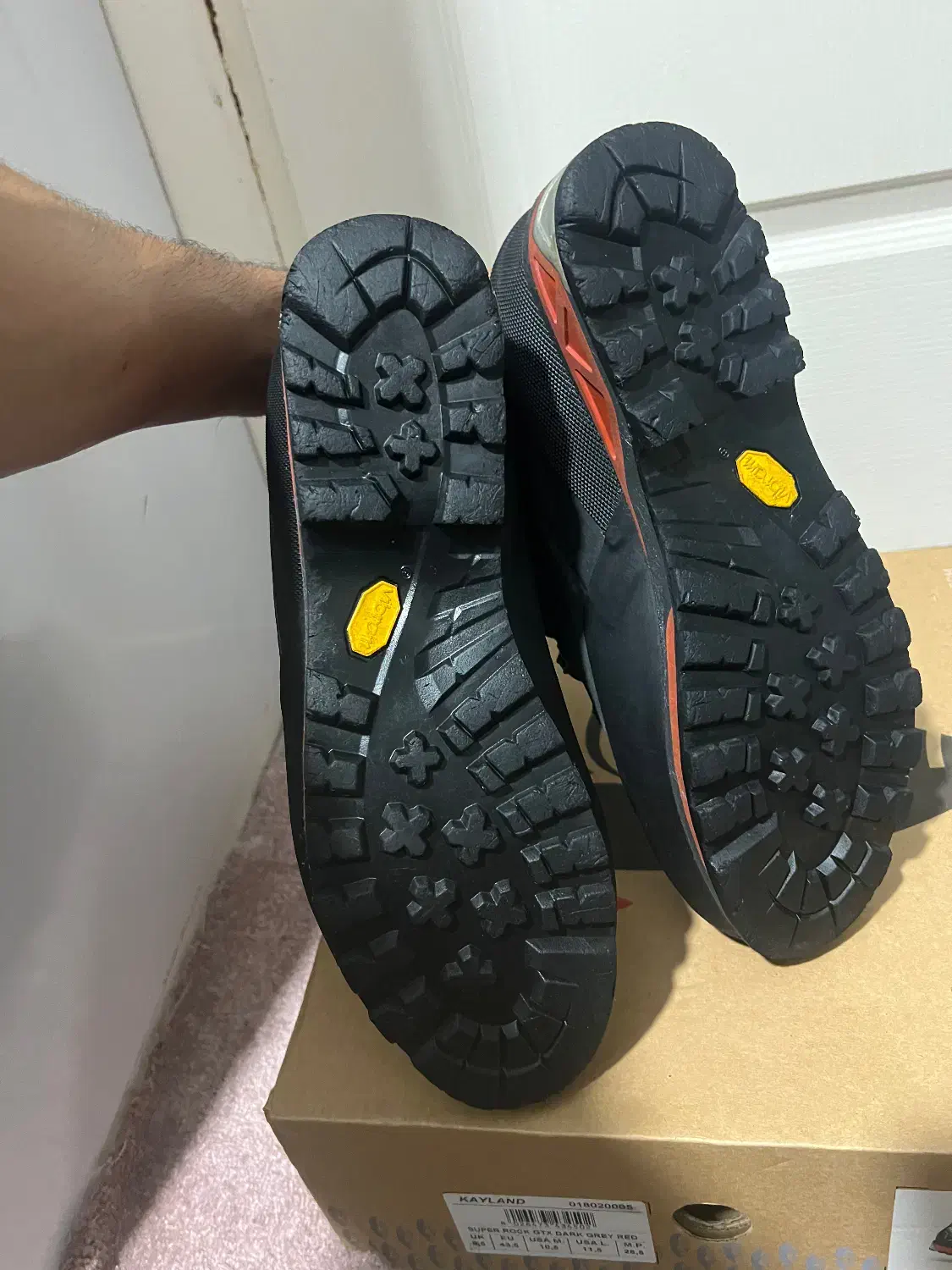 کفش کوهنوردی کیلند|کوهنوردی و کمپینگ|تهران, مولوی|دیوار