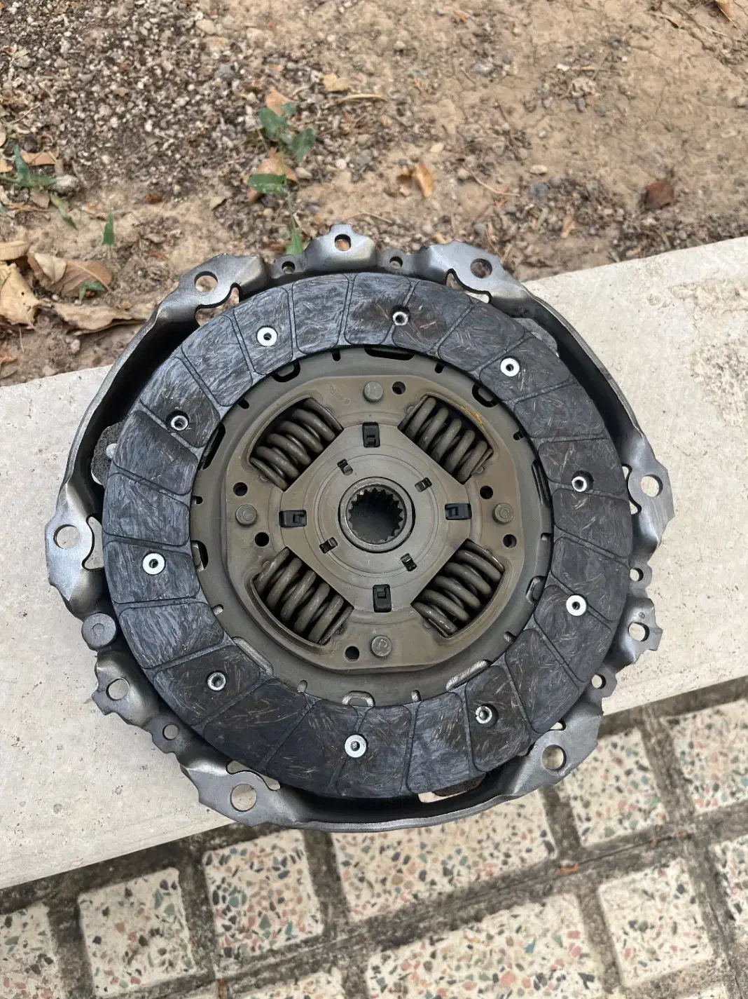 صفحه کلاچ پژو والئو valeo Tu5 (رانایی) درحد نو|قطعات یدکی و لوازم جانبی|زنجان, |دیوار