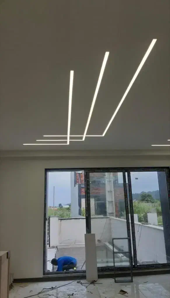 لاین نوری|لامپ و چراغ|شاهینشهر, گرگاب|دیوار