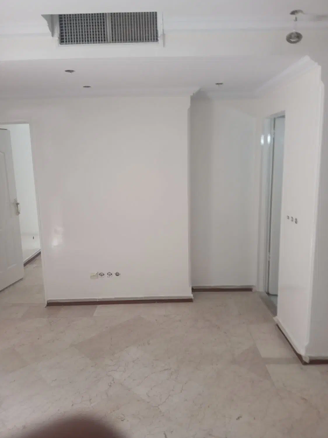 نقاشی ساختمان|خدمات پیشه و مهارت|تهران, ونک|دیوار