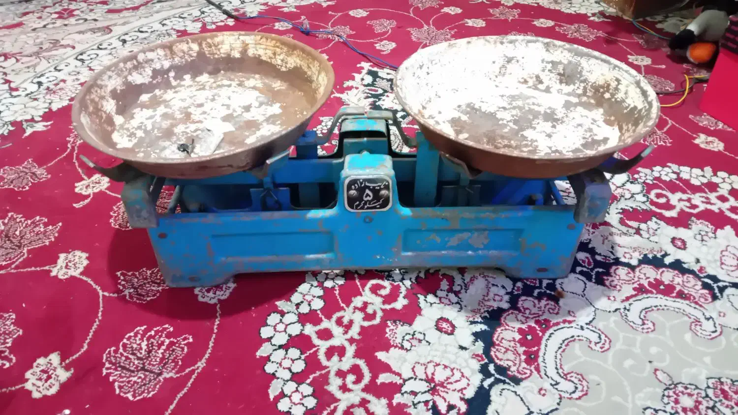 ترازو قدیمی سالم|فروشگاه و مغازه|قزوین, |دیوار